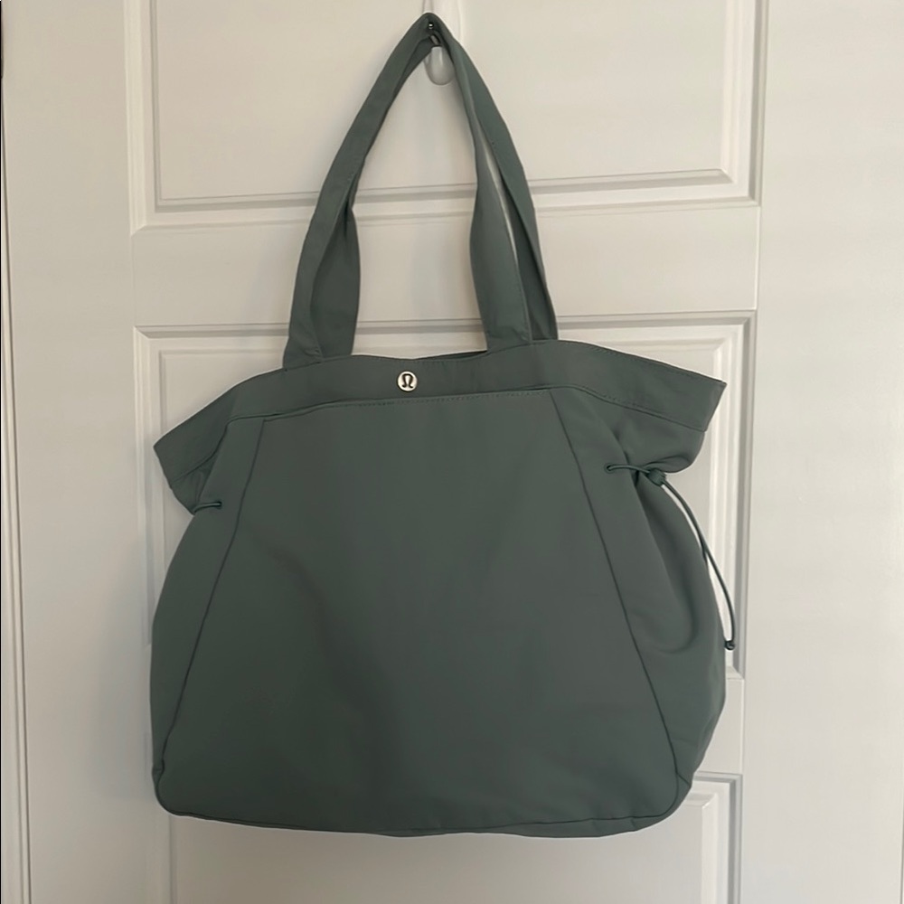 lululemon athletica Green/Gray Tote Bag